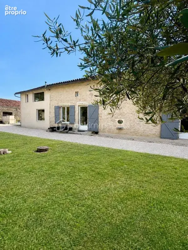 Maison à RUFFEC