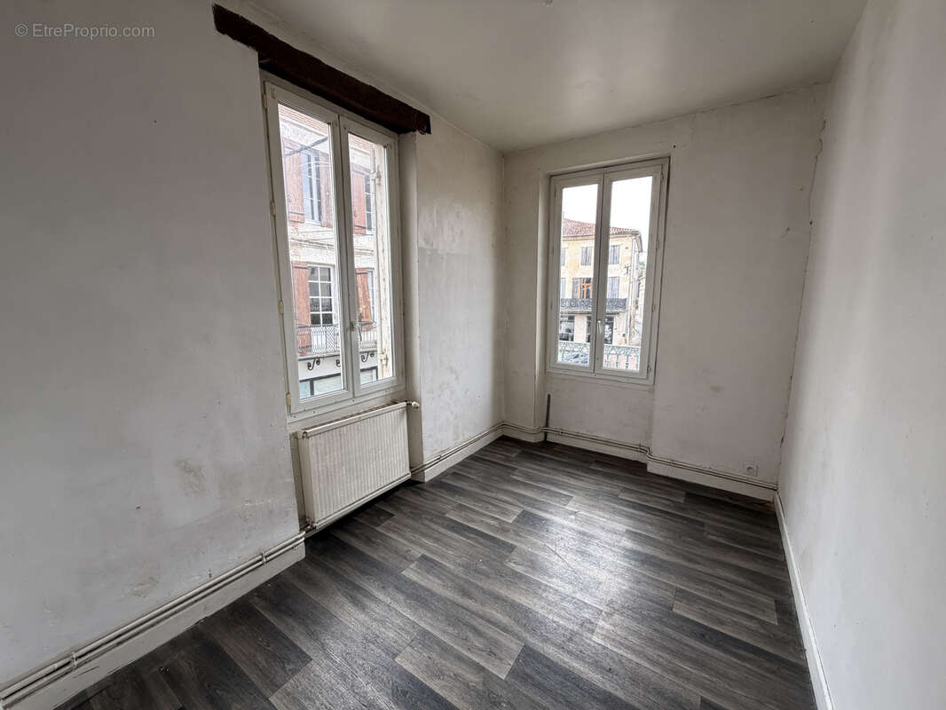 Appartement à CLAIRAC