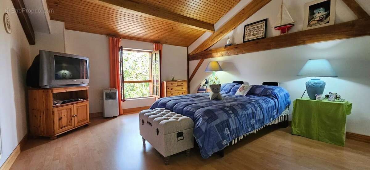 Maison à SAINT-PARDOUX-ISAAC