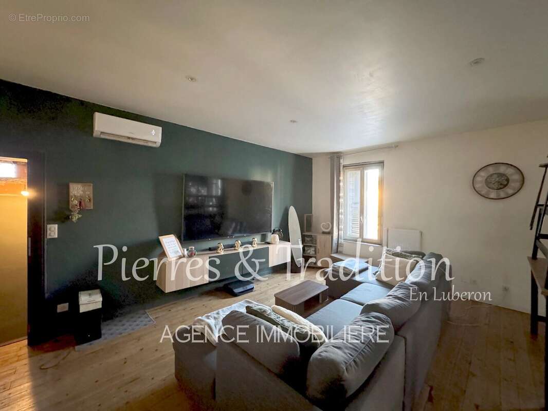 Appartement à APT