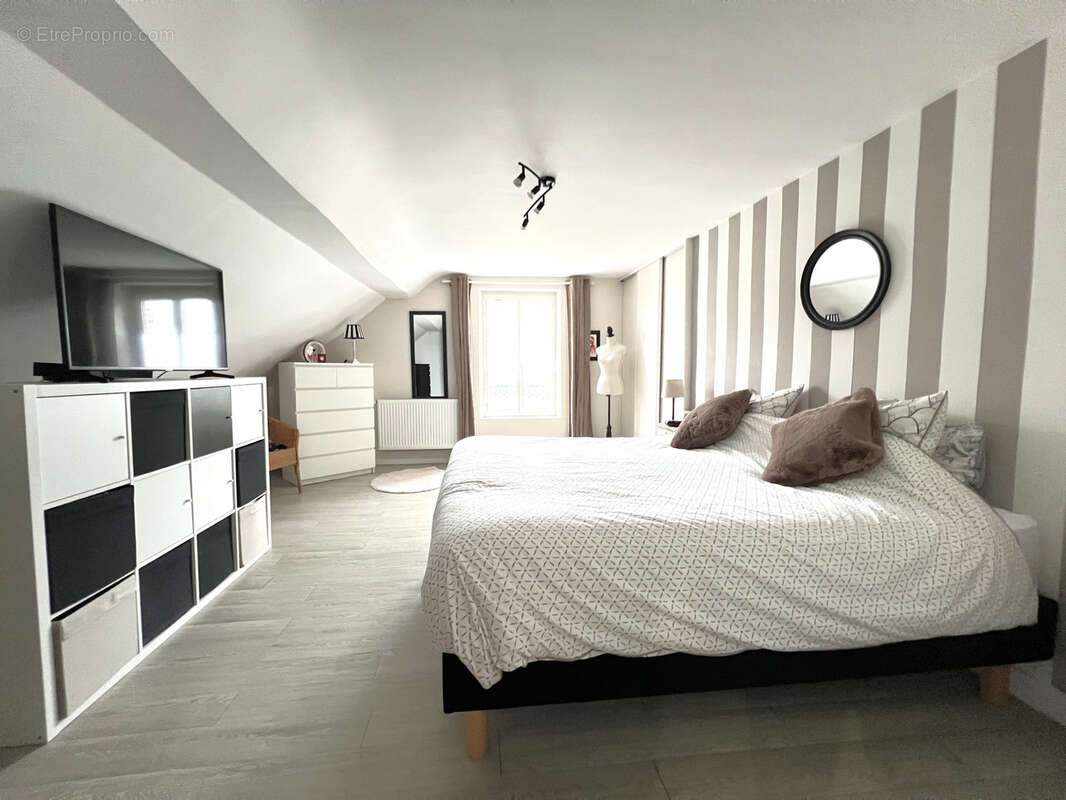 Maison à BAILLEAU-LE-PIN