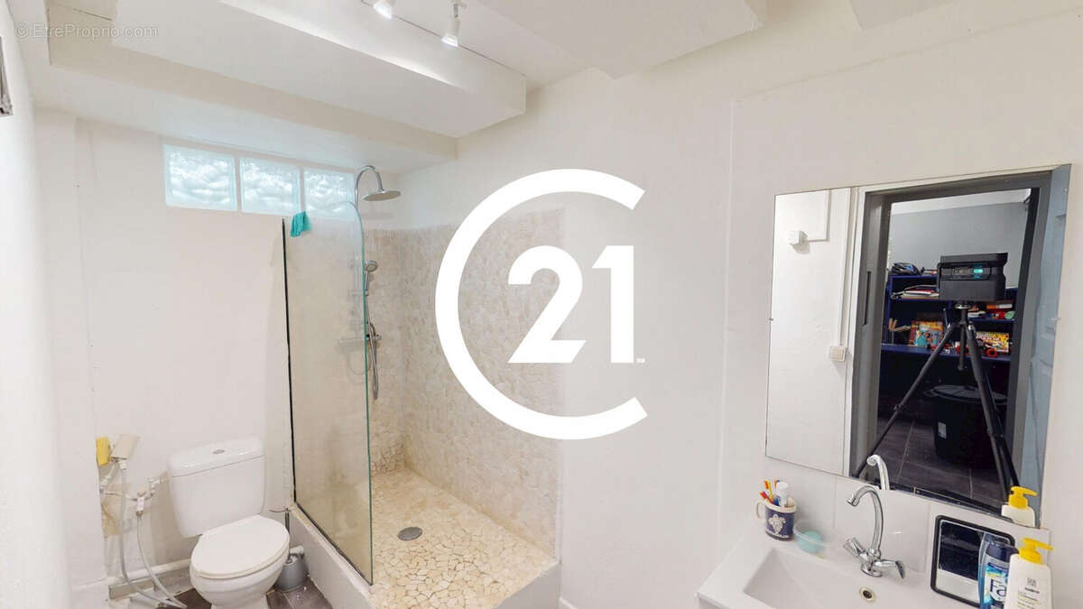 Maison à FORT-DE-FRANCE