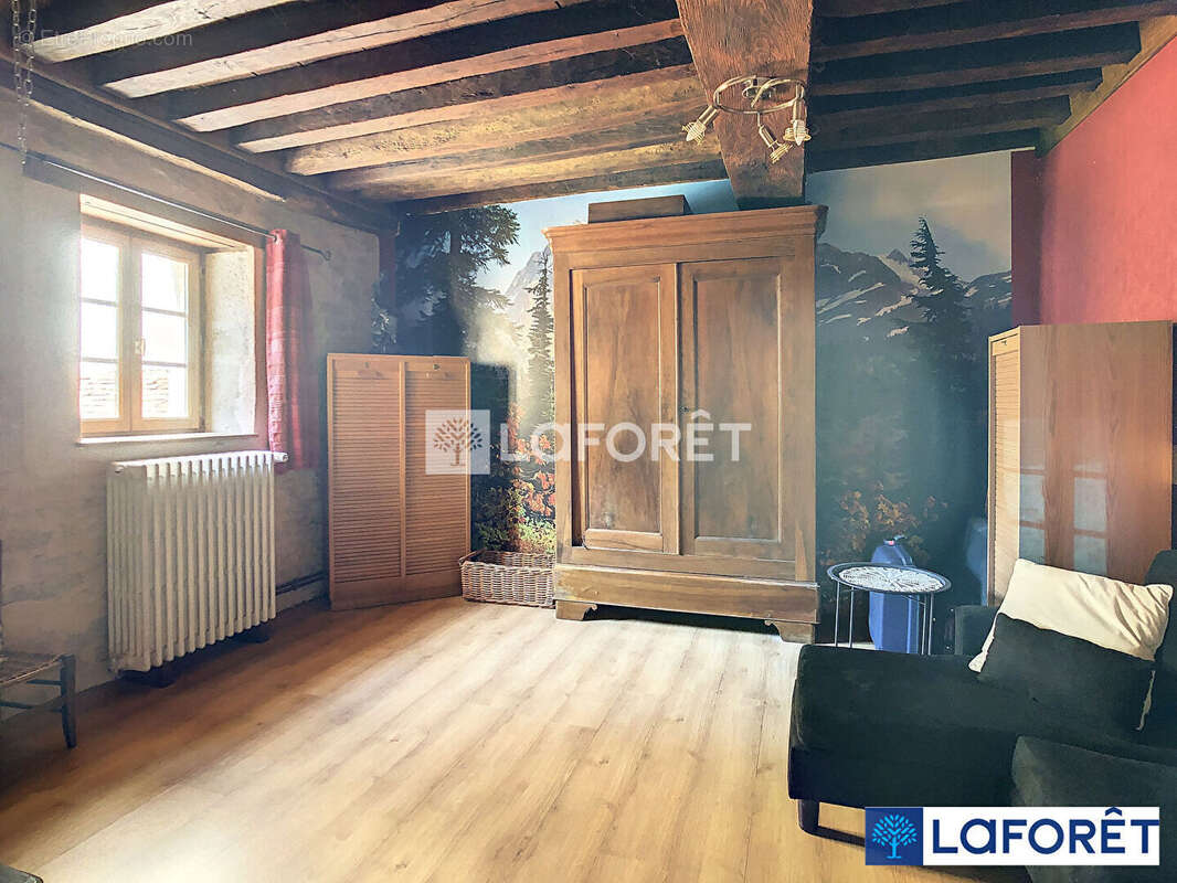 Maison Beze 6 pièce(s) 200 m2 - photo 8