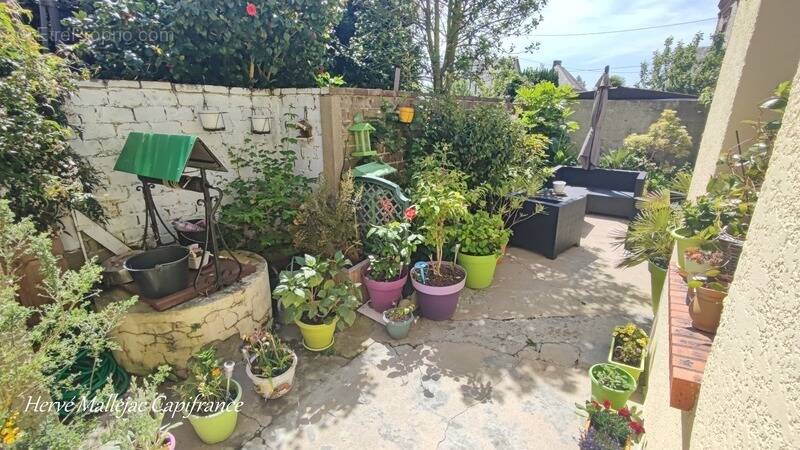 Maison à SAINT-PIERRE-EN-PORT