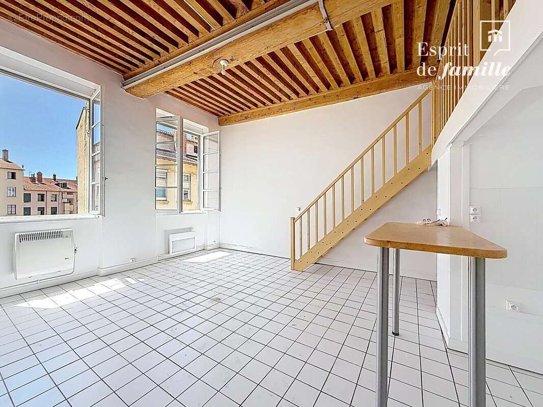 Croix-Rousse - Duplex 4 pièces 85 m2 avec mezzanine et ascenseur - photo 5