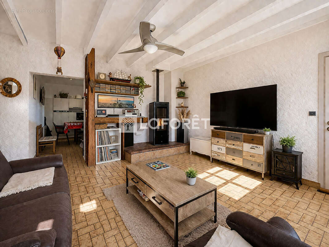 Appartement à LAVERNAY