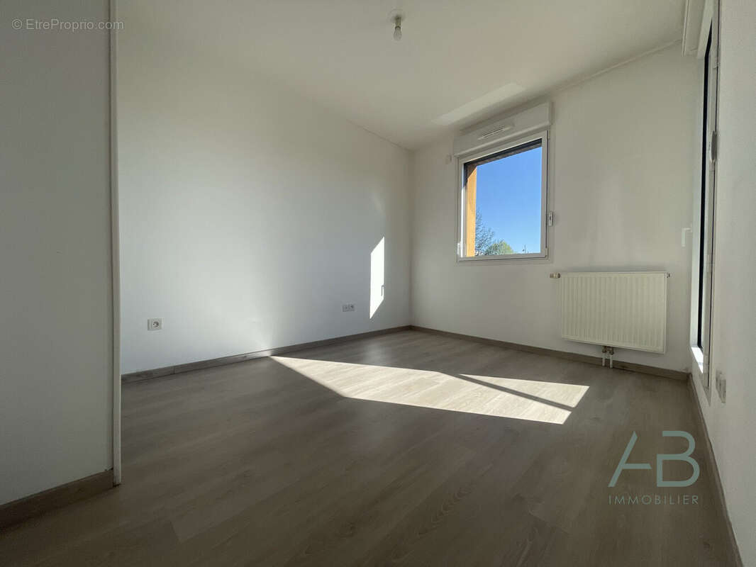 Appartement à MONS-EN-BAROEUL