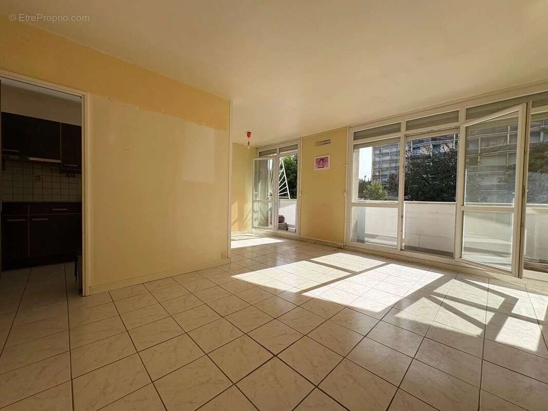 Appartement à PLAISIR