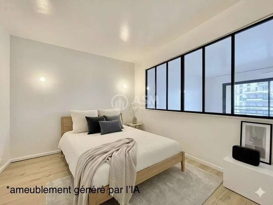 Appartement à COURBEVOIE