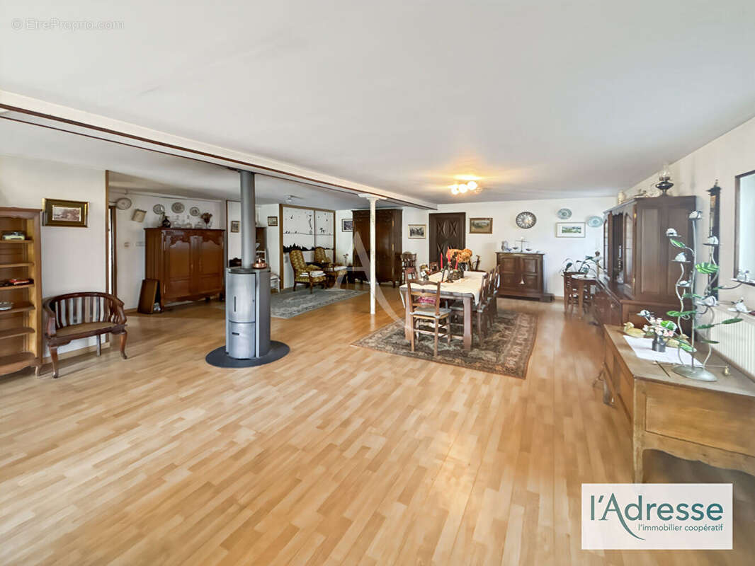 Maison à PERRIERS-SUR-ANDELLE