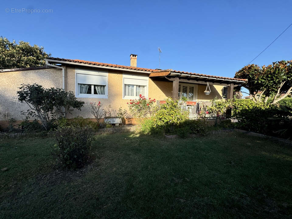 MAISON T4 de 107 M2 avec un double garage de 45 M2 et 4711 M2 de jardin - photo 14