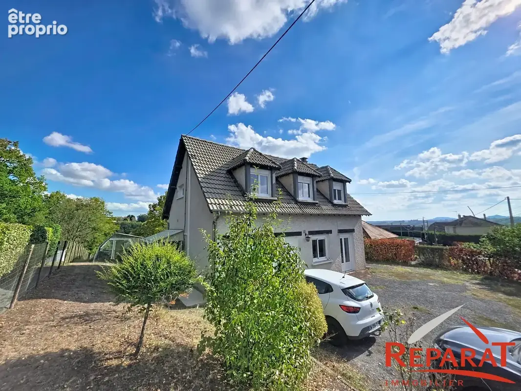 Photo Maison à Vignols au prix de 170 000€