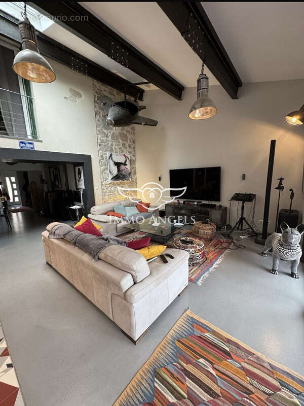 Maison à COURNONTERRAL