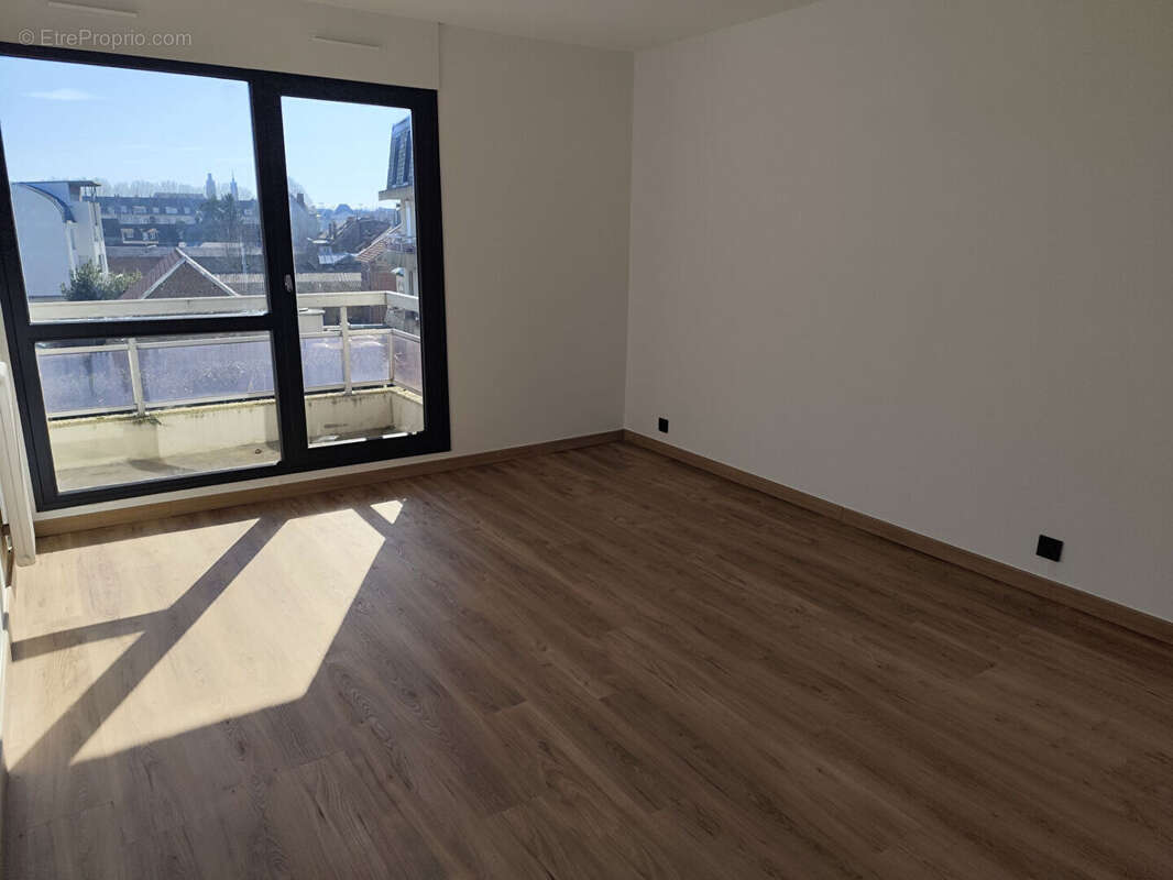Appartement à MARGNY-LES-COMPIEGNE