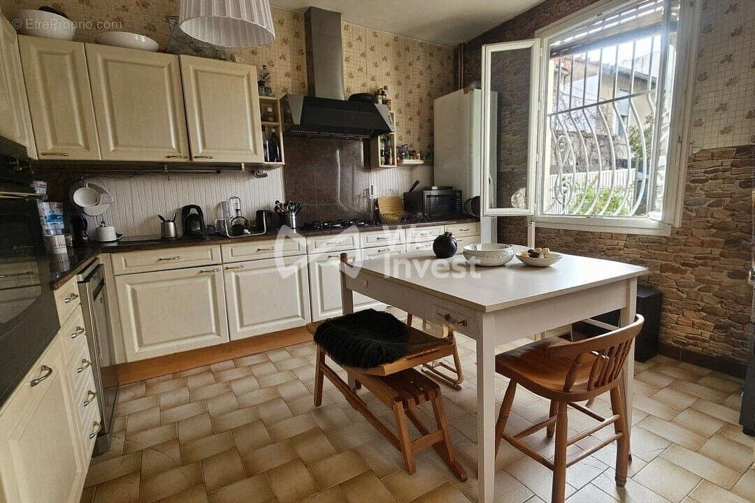 Maison à MARSEILLE-4E