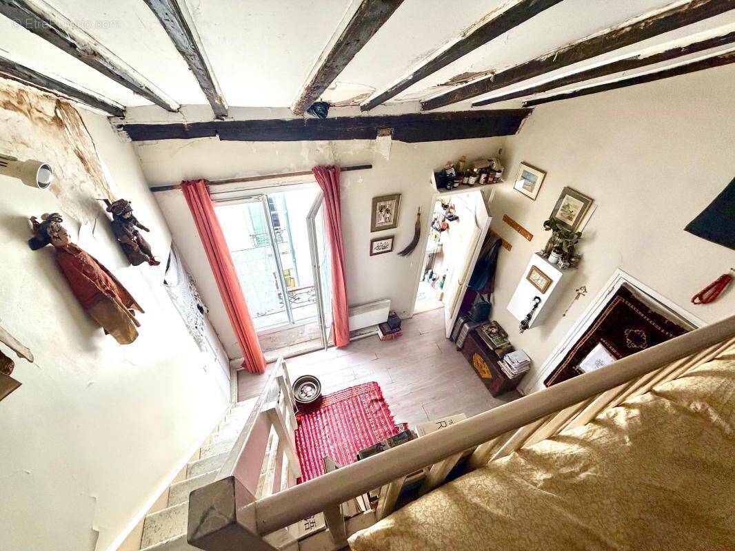 Appartement à PARIS-19E