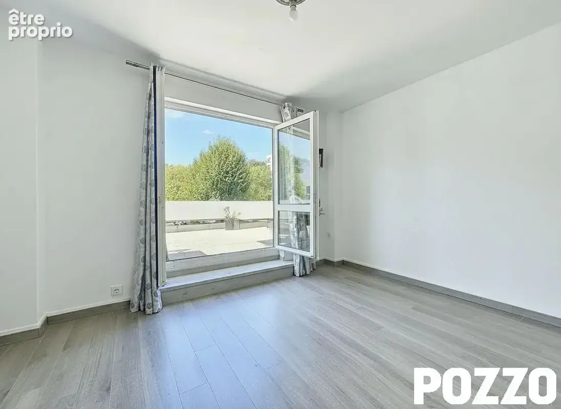 Appartement Herouville Saint Clair 3 pièces avec grande terrasse 62.71 m2 - photo 2