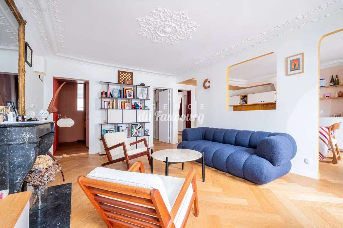 Appartement à PARIS-10E