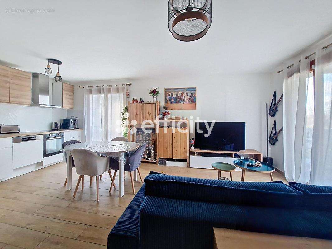 Appartement à RUNGIS