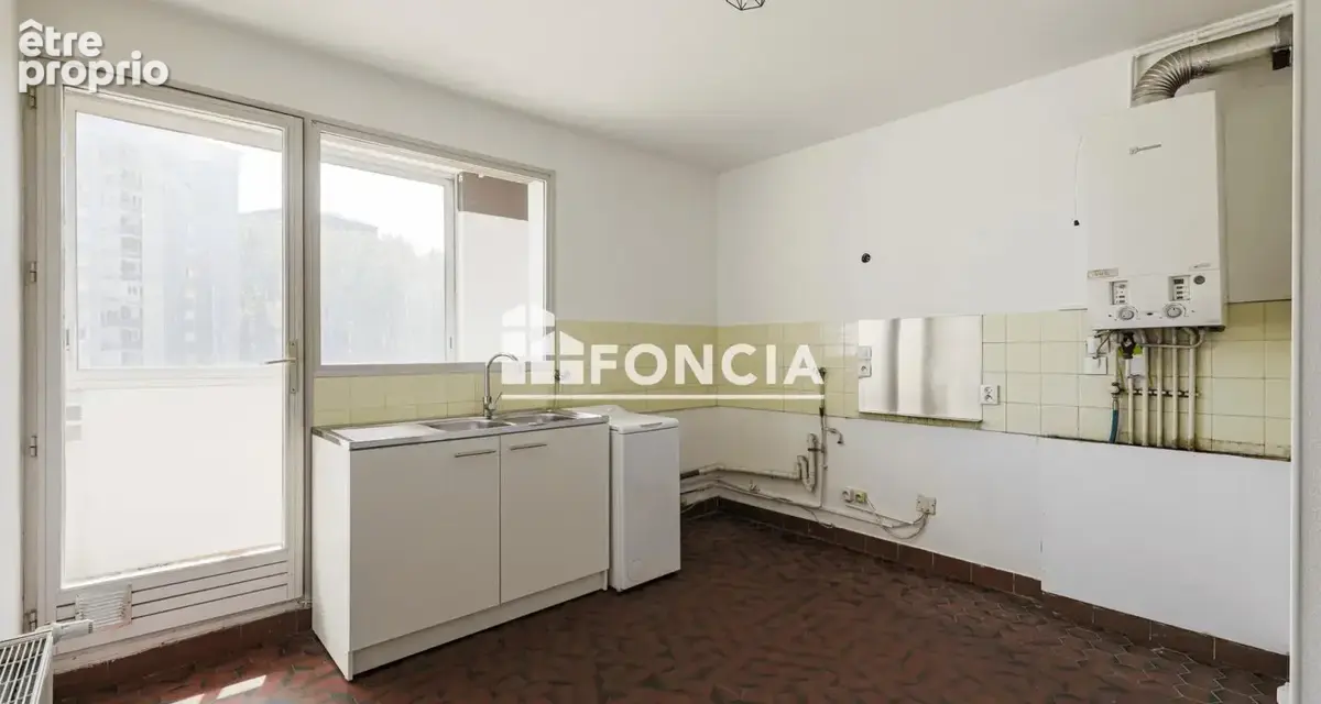À vendre – Appartement T3/T4 de 75,58 m² avec balcon et cave – Grenoble (38100) - photo 10