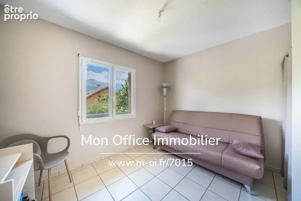 Référence : 7015-EBO. - Maison 4 pièces 96 m2 habitable et 160 m2 au sol avec jardin proche plan d'eau - photo 9