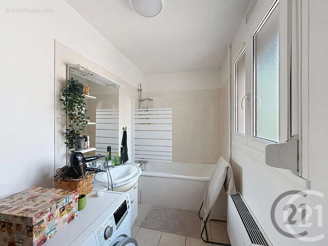 Appartement à SAINT-CLEMENT