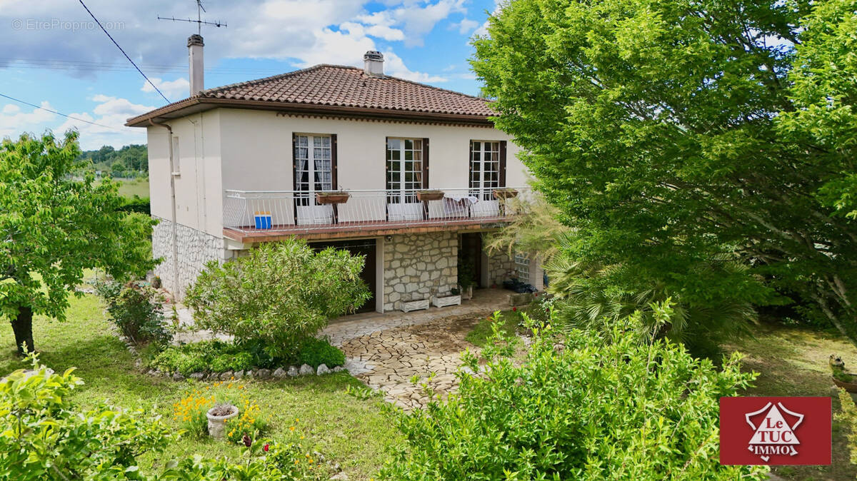Maison à SAINT-SYLVESTRE-SUR-LOT