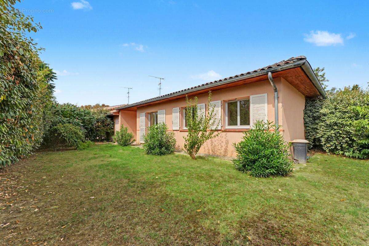 Maison 4 pièces 90 m² - Saint-Jory - Plain-pied avec jardin, garage et terrasse - photo 3
