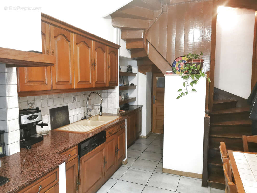Maison à PORCIEU-AMBLAGNIEU