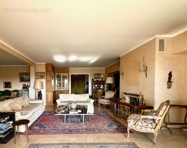 Appartement à ARBONNE