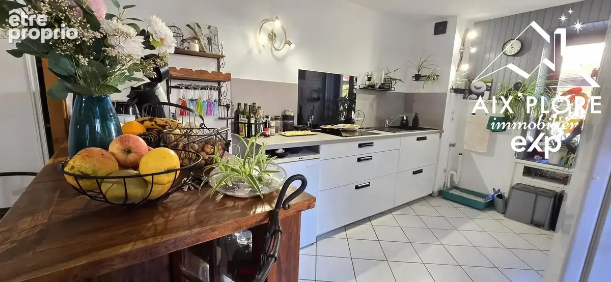 Maison 145 m² à Ambutrix  - photo 3