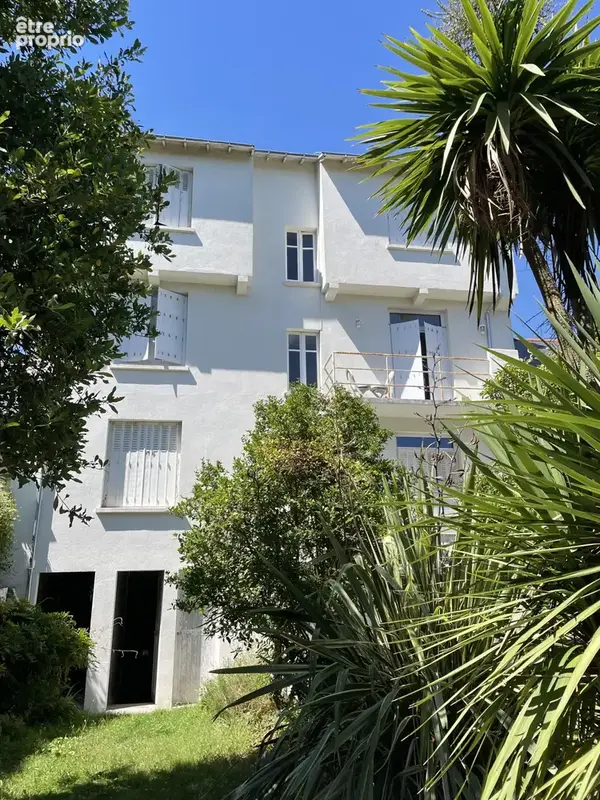 EXCLUSIVITE - NANTES VIARME / HAUTS PAVES - appartement duplex 2 chambres et bureau - photo 4