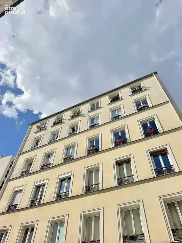 Appartement 4 pièces 79 m² · à Paris-11e · 79 m² · 399 000 €