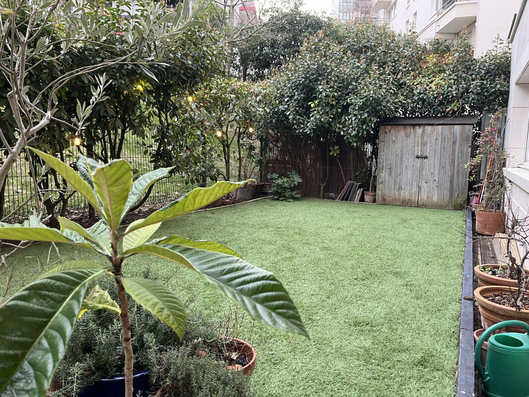 Appartement à ISSY-LES-MOULINEAUX