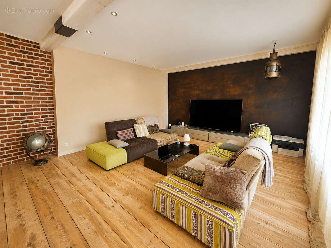 Maison rénovée 4ch - 193m2 - photo 5
