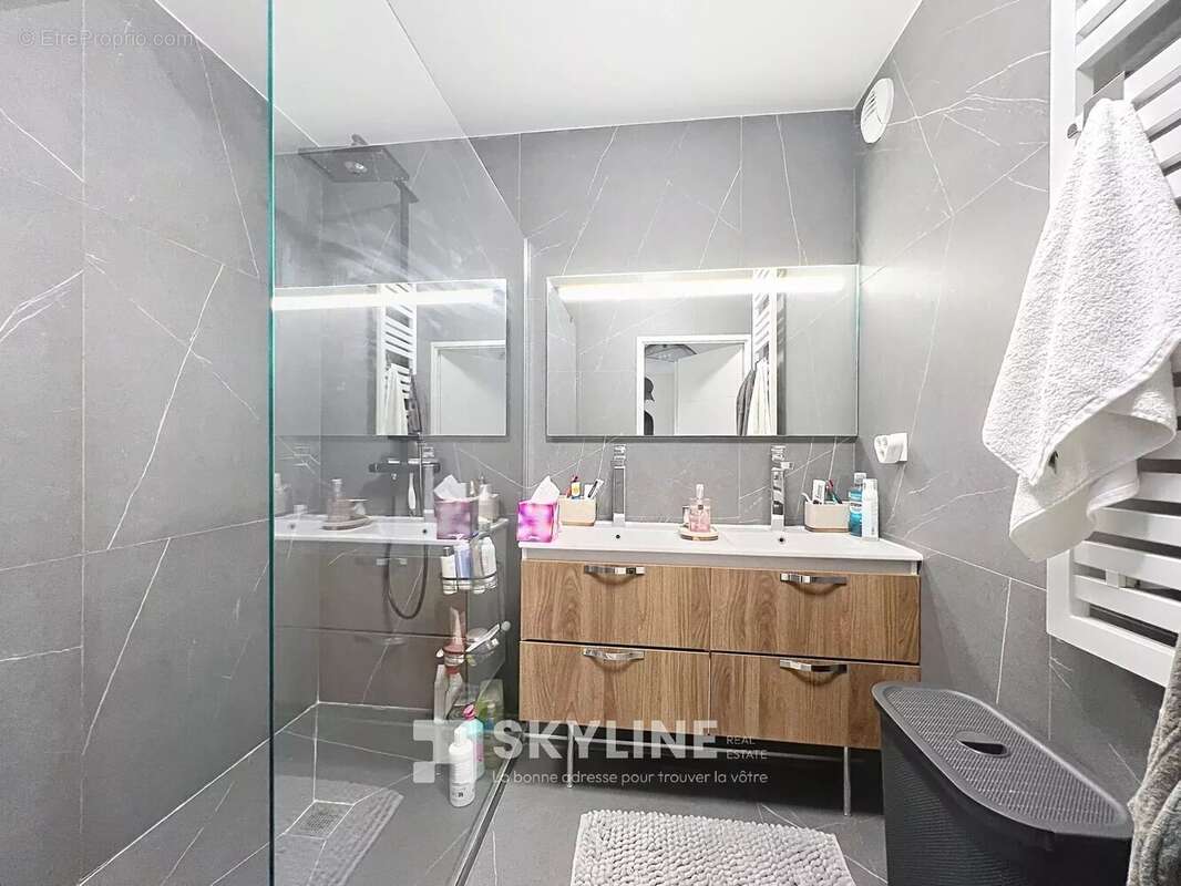 Appartement 73 m² à Marseille-9e  - photo 6