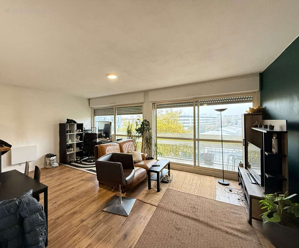 Appartement à LYON-8E