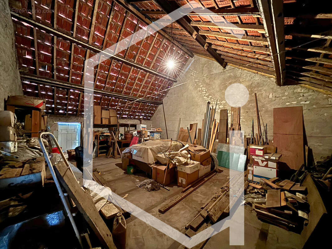 Maison à LA CHARITE-SUR-LOIRE