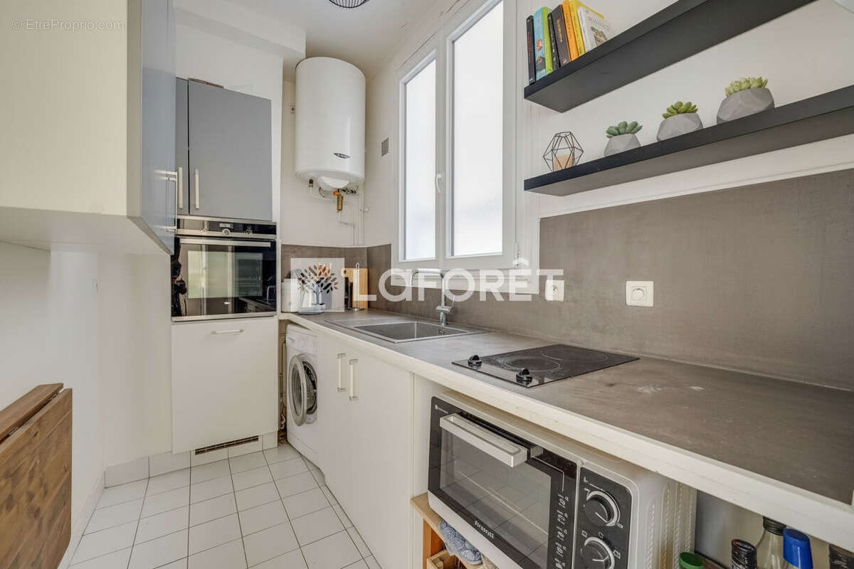 Appartement à PARIS-11E