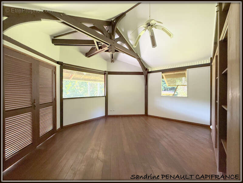 Maison à MONTSINERY-TONNEGRANDE