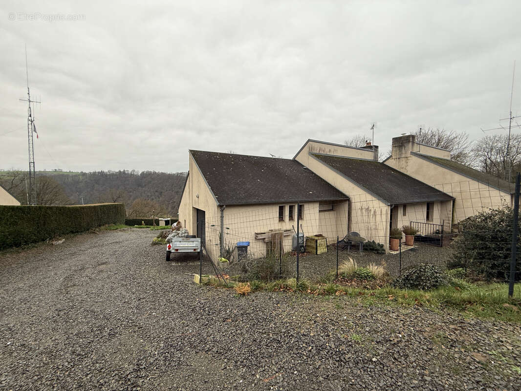 Maison à ISIGNY-LE-BUAT