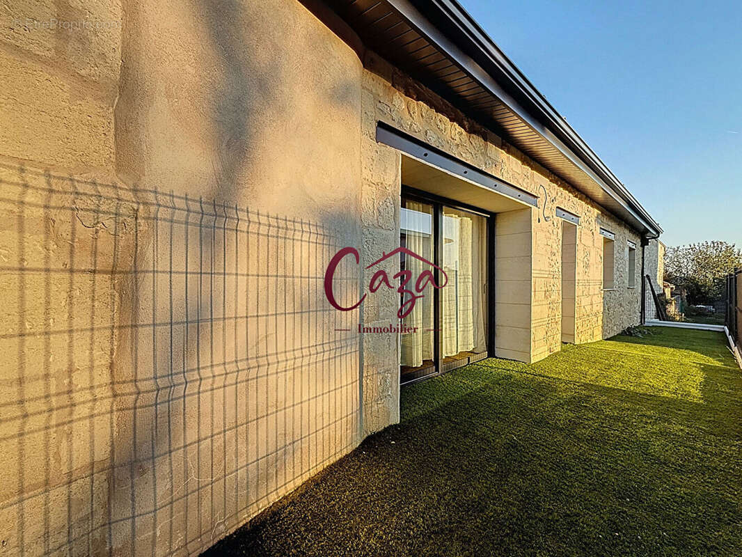 Maison à SALLEBOEUF