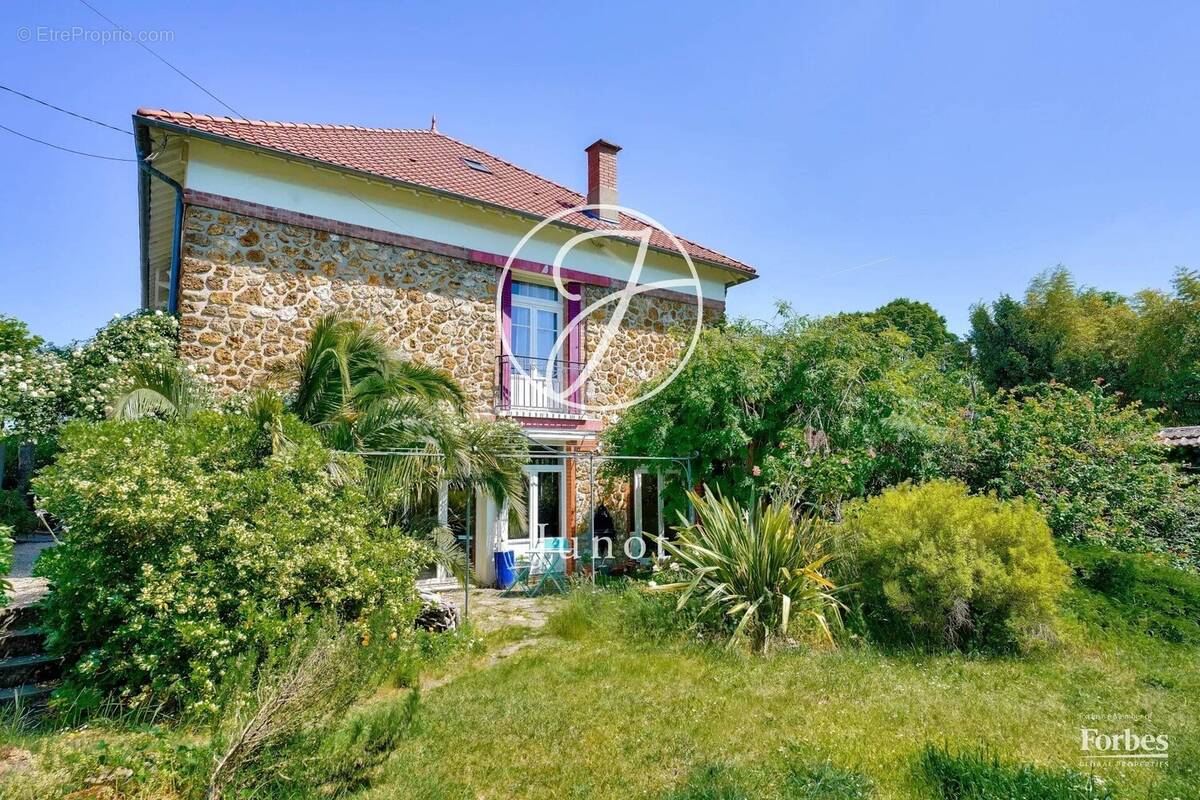Maison à CHATOU