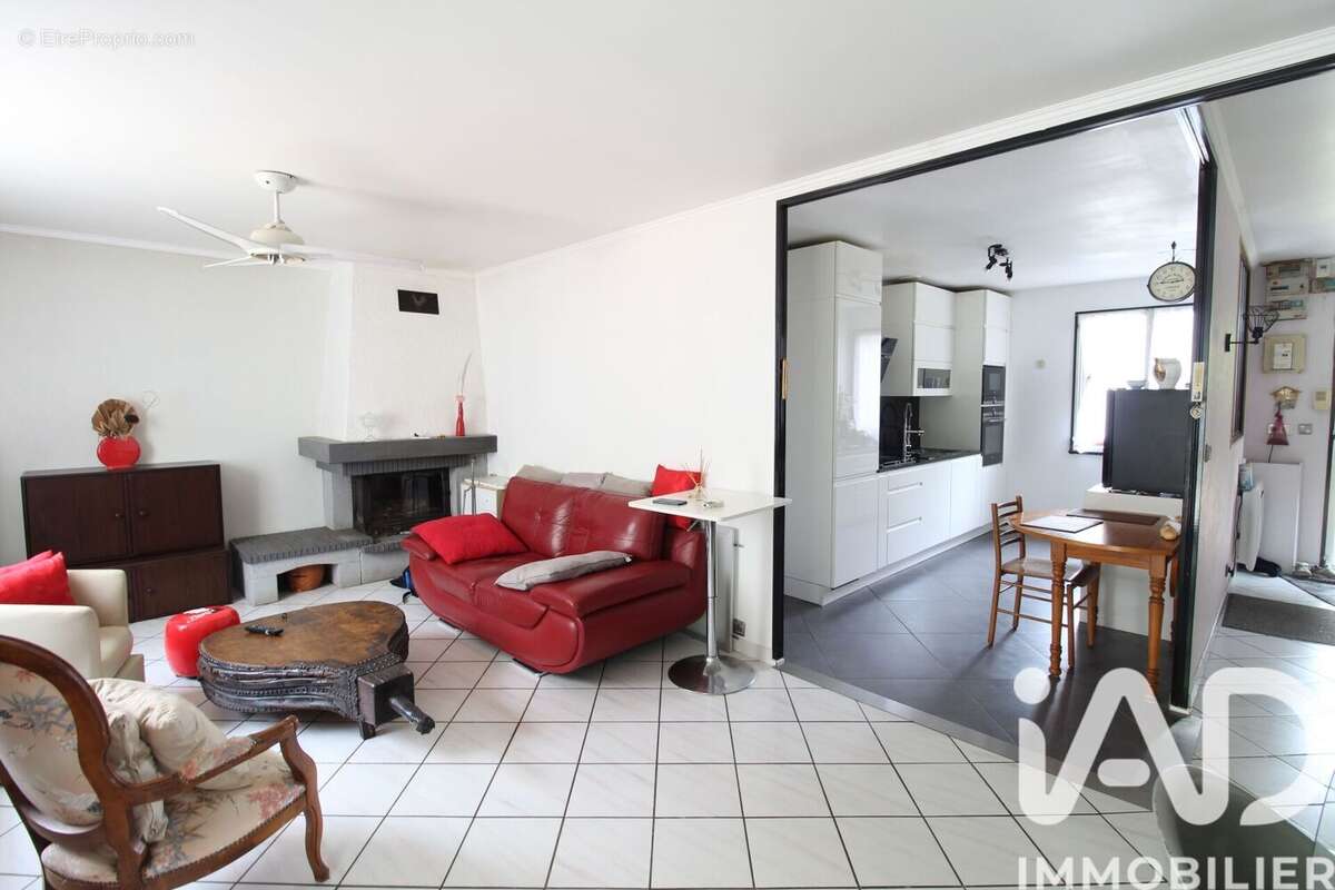 Photo 3 - Maison à CORMEILLES-EN-PARISIS