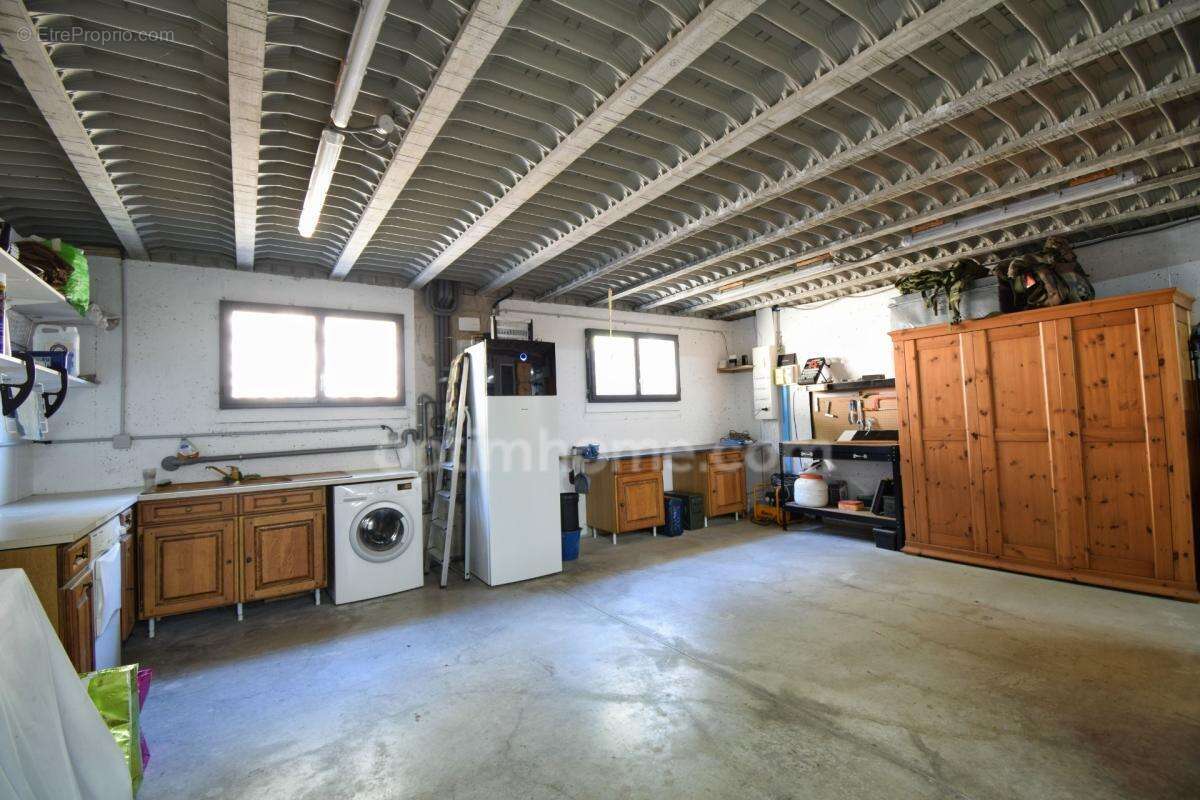 *** exclusivite *** maison contemporaine 3 chambres bureau garage jardin *** isserteaux 63270 *** - photo 15