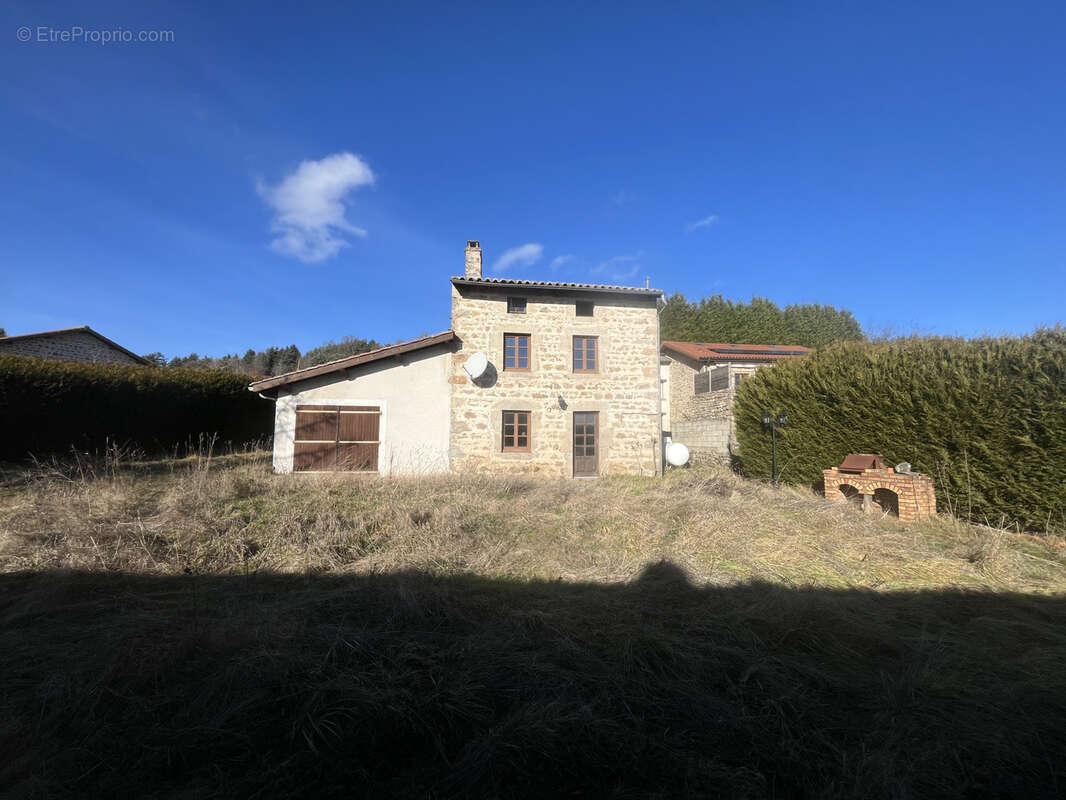 Maison à MONTARCHER