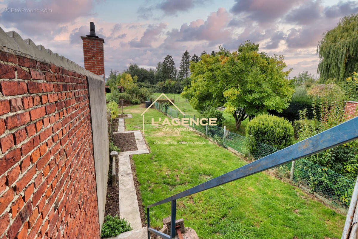 Maison à HAZEBROUCK