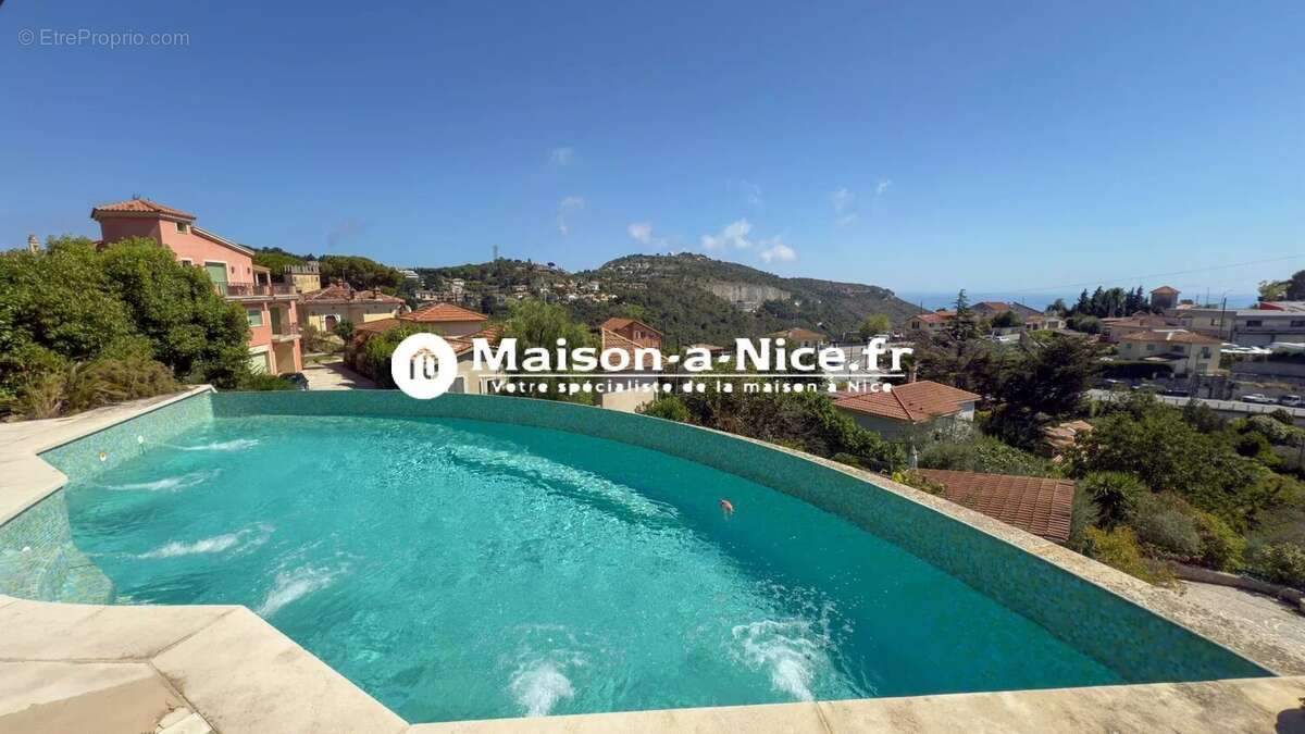 Maison à LA TURBIE