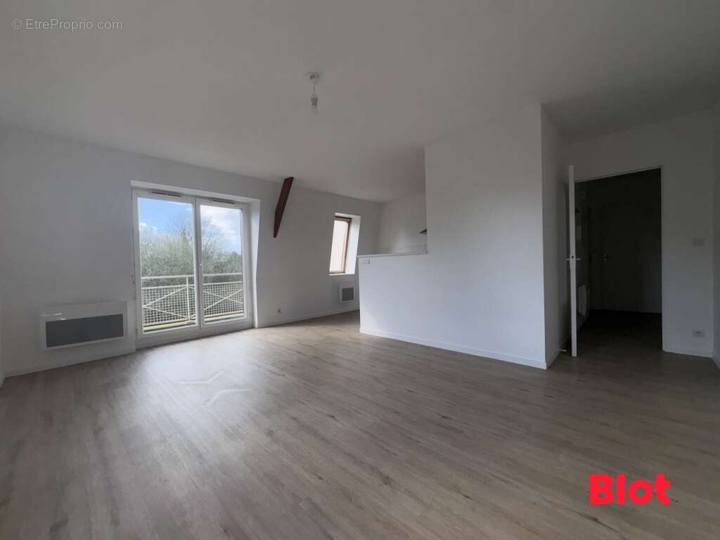 Appartement à BEDEE