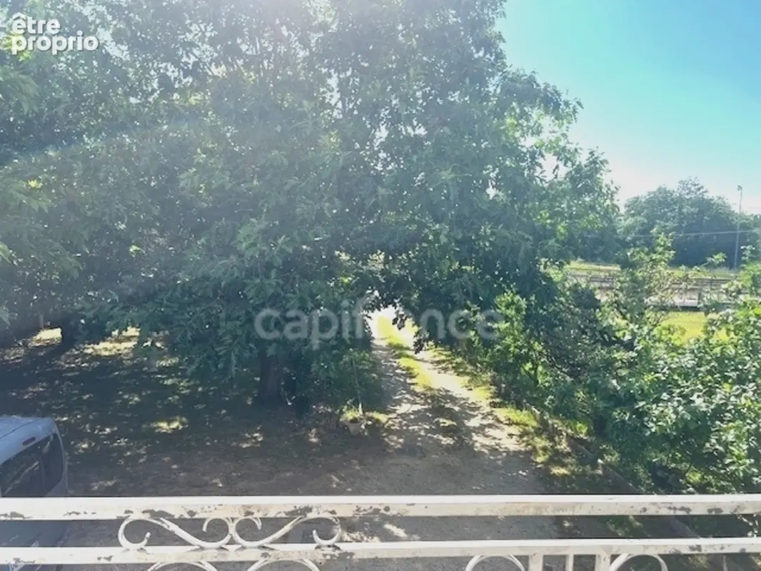 Maison à vendre 8 pièces SAINTES (17) - photo 14